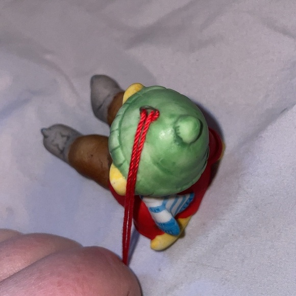 Kitty Cucumber Vintage Holiday Christmas Cat Ice Skater Ornament 1985 - Picture 10 of 12